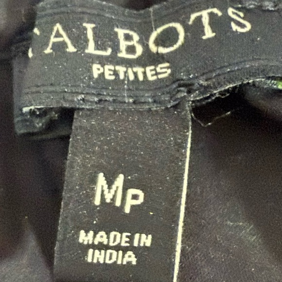 Women’s Talbots Black White Embroidered Top Blouse Size MP - Picture 7 of 8